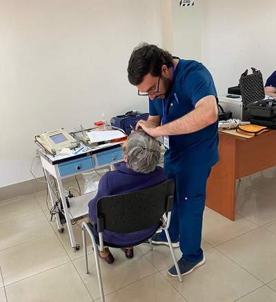 Image Resident Examining Patient- Peru