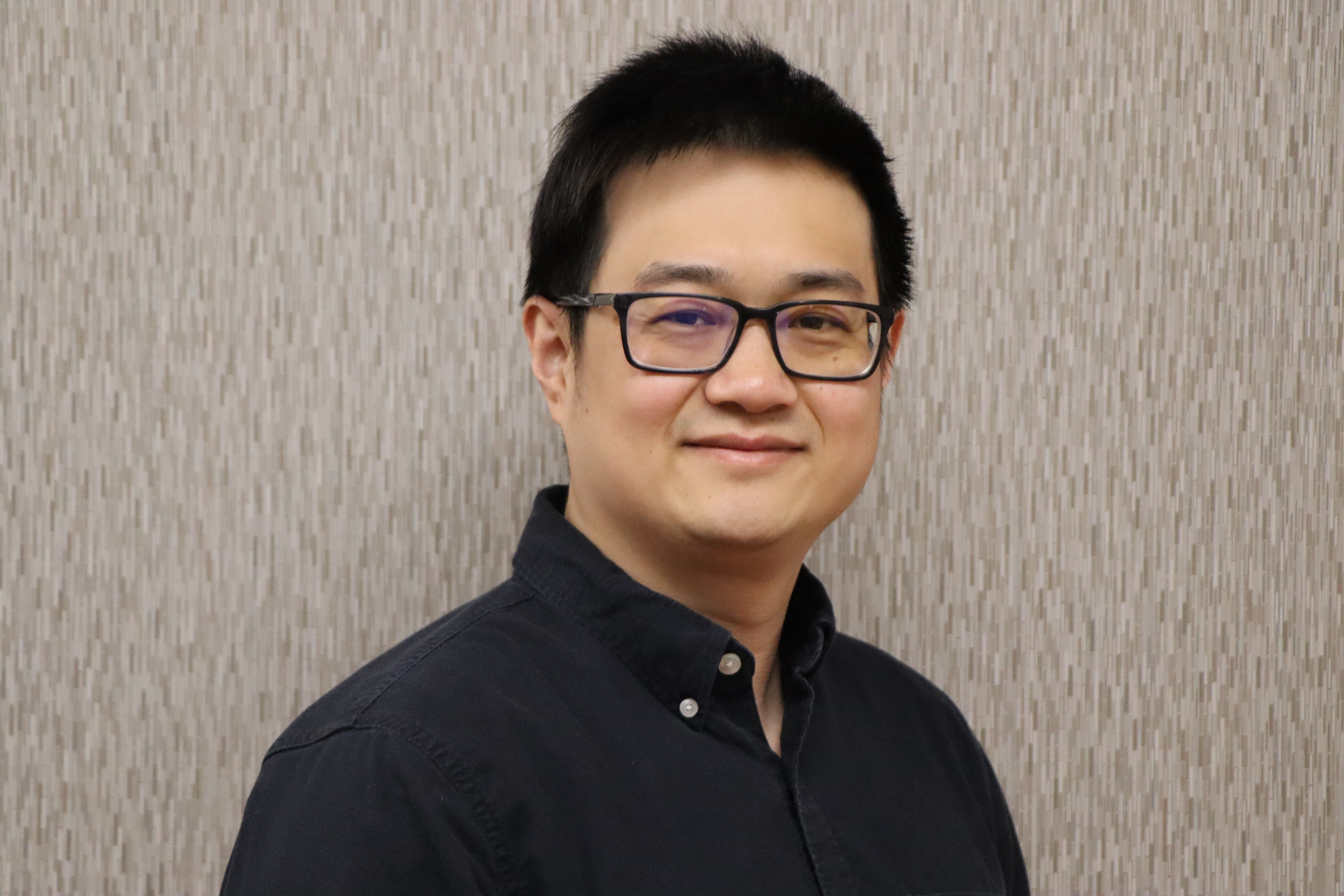 Yindong Hua