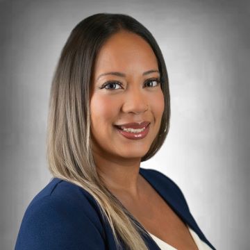 Portrait of Veronica Gil