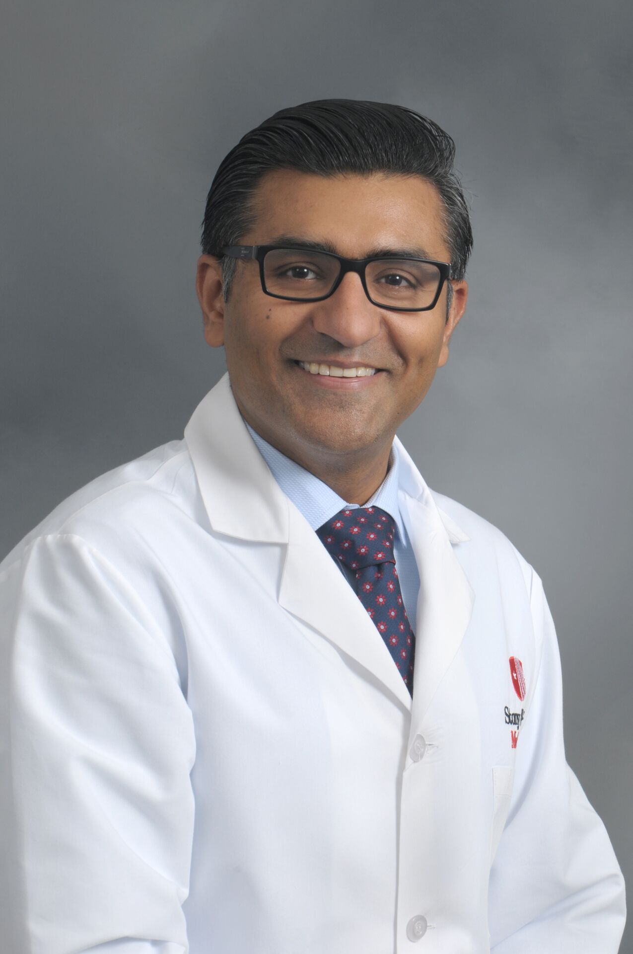 dr. vivek kesar