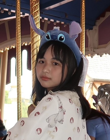 Yerona (Yerong) Lin, Undergraduate